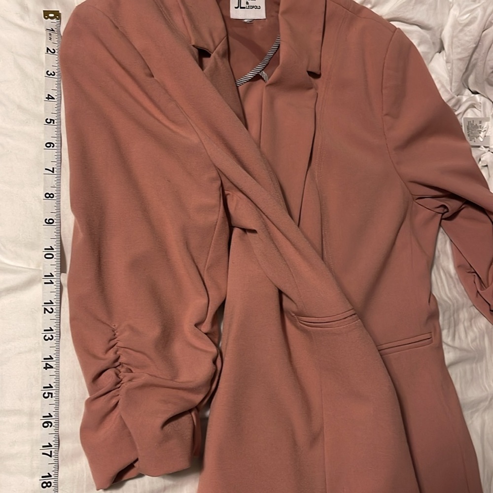 Women's Rust Jacket - Picture 13 of 13